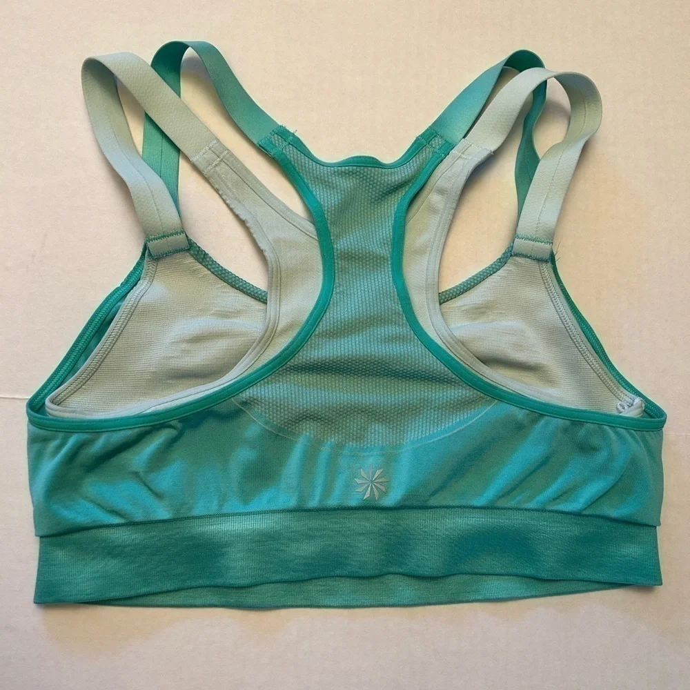 Athleta seamless double‎ under sports bra in size M. F6